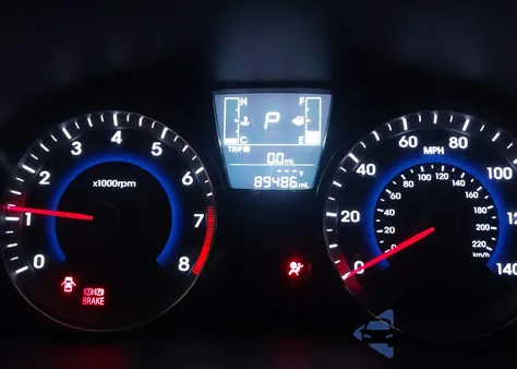 2016 Hyundai Accent Sport z USA, uszkodzony, nr VIN KMHCU5AE5GU264712